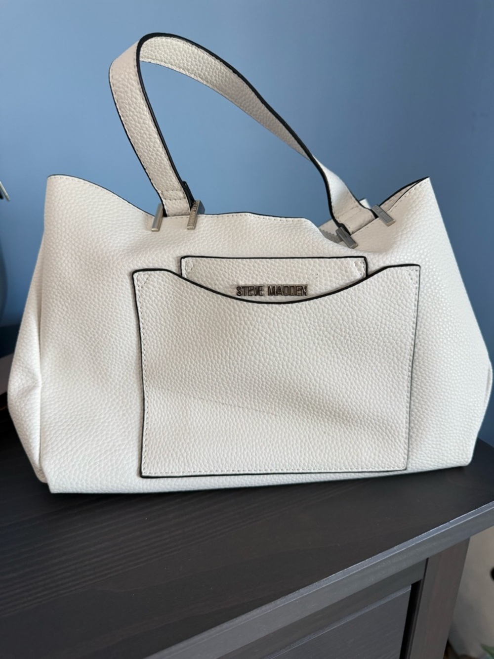 Steve Madden White Pebbled Front-Pocket Tote